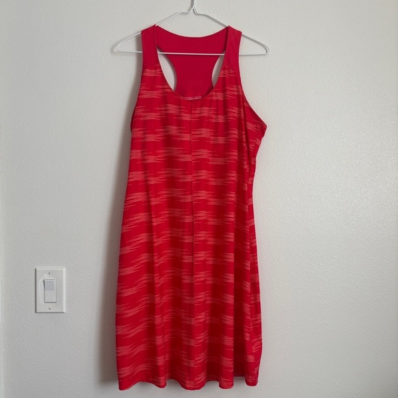 Women’s Activewear Columbia Sportswear Prima Agua Dress Size Large Red Print - Picture 3 of 15